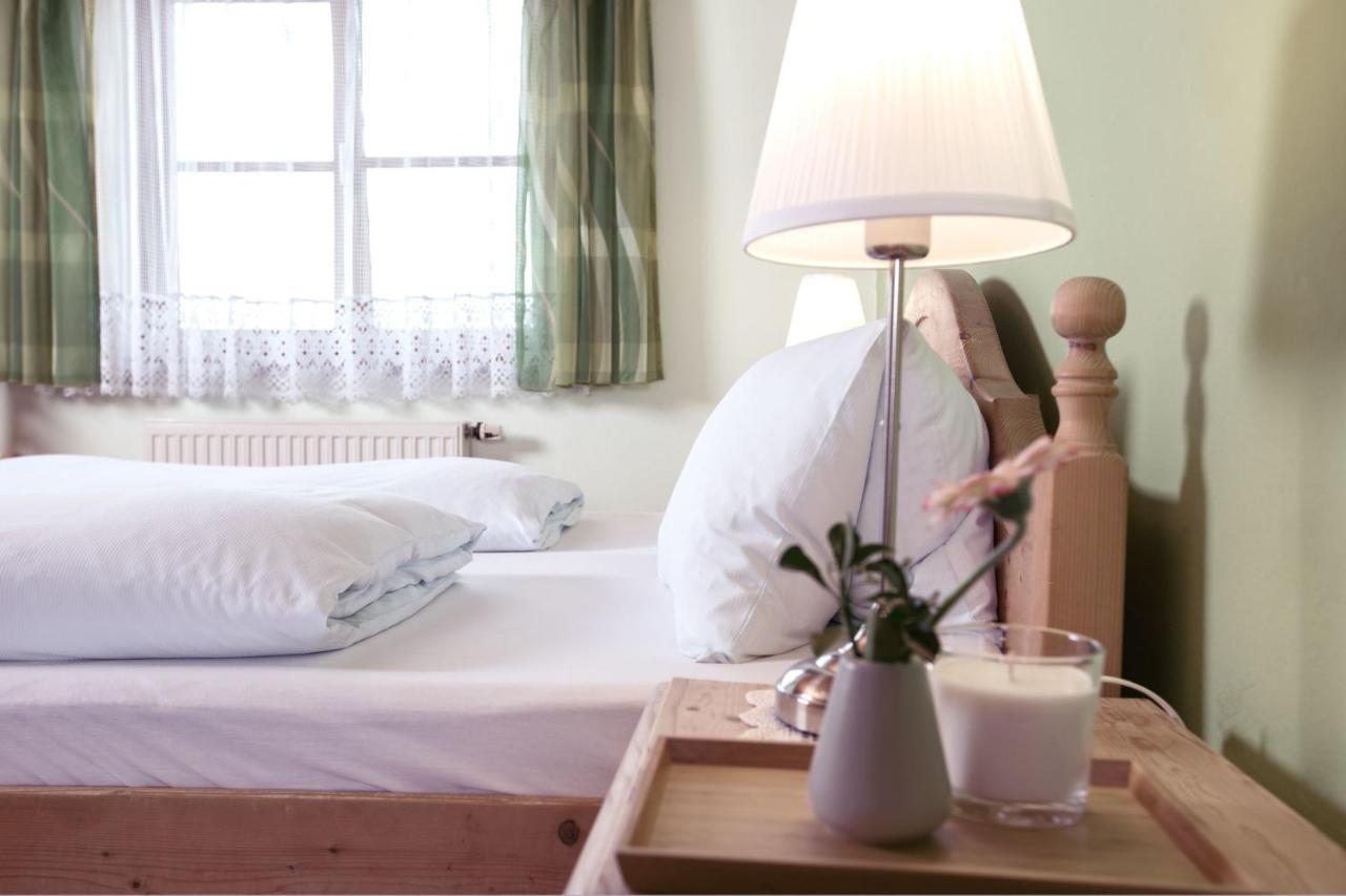 Landhof Lazarus Otel Mooskirchen Dış mekan fotoğraf